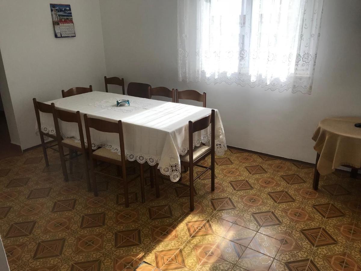 Bolanca Apartments Primosten Bagian luar foto